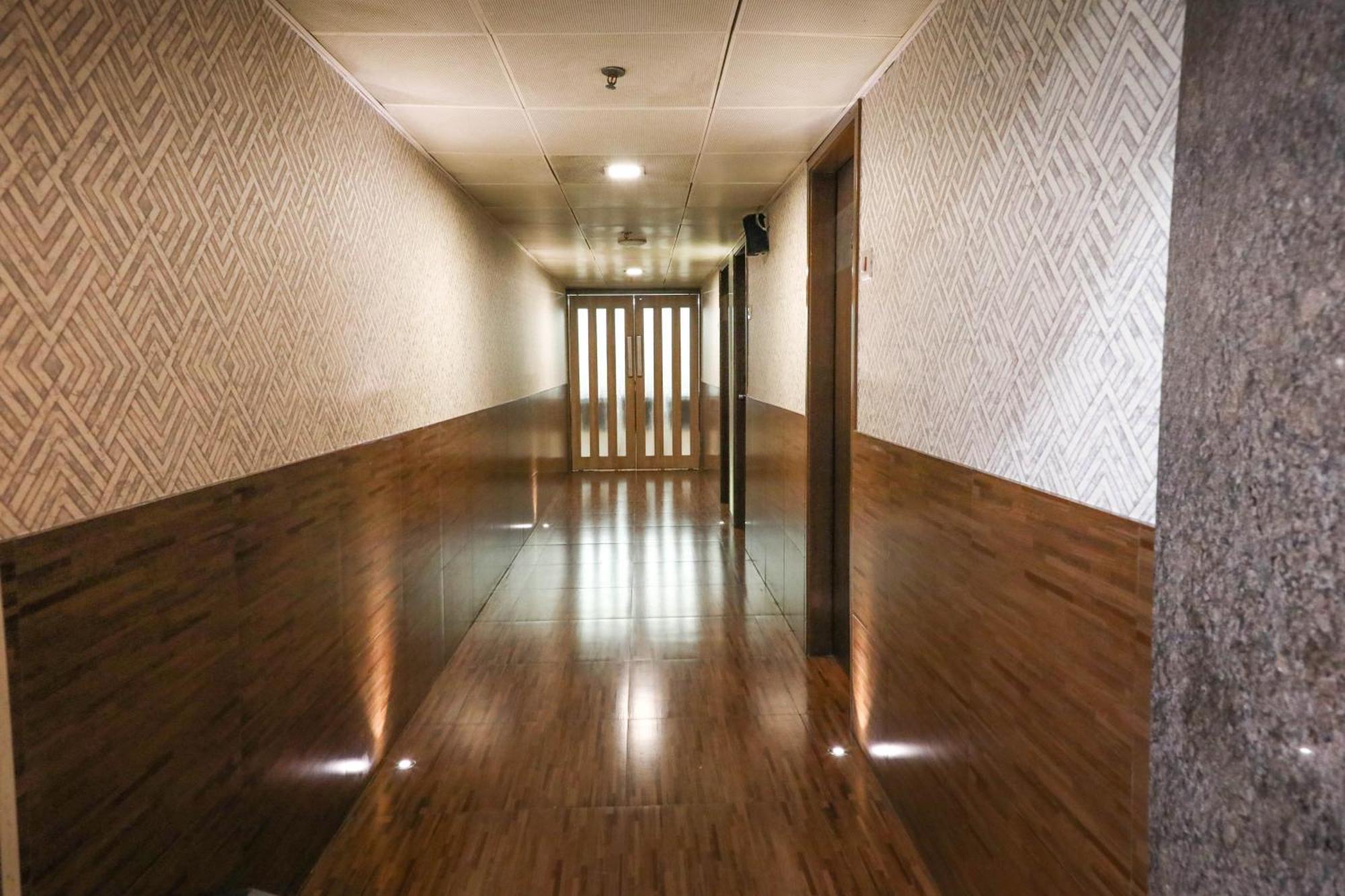 Hotel Maharana Inn Chembur Bombay Eksteriør billede