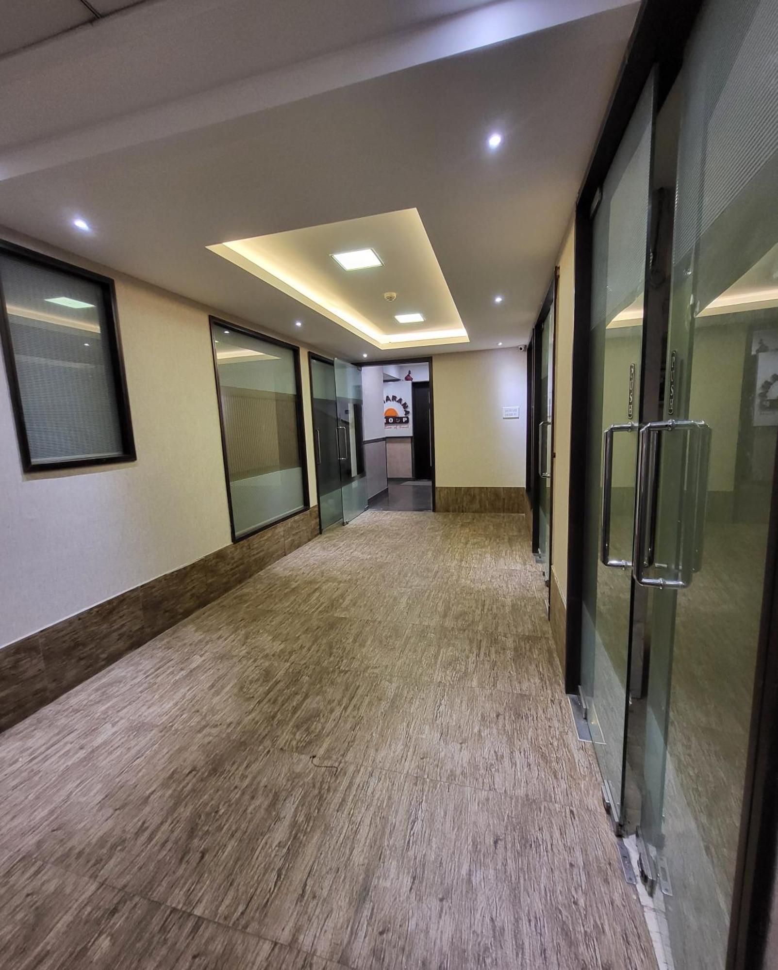 Hotel Maharana Inn Chembur Bombay Eksteriør billede