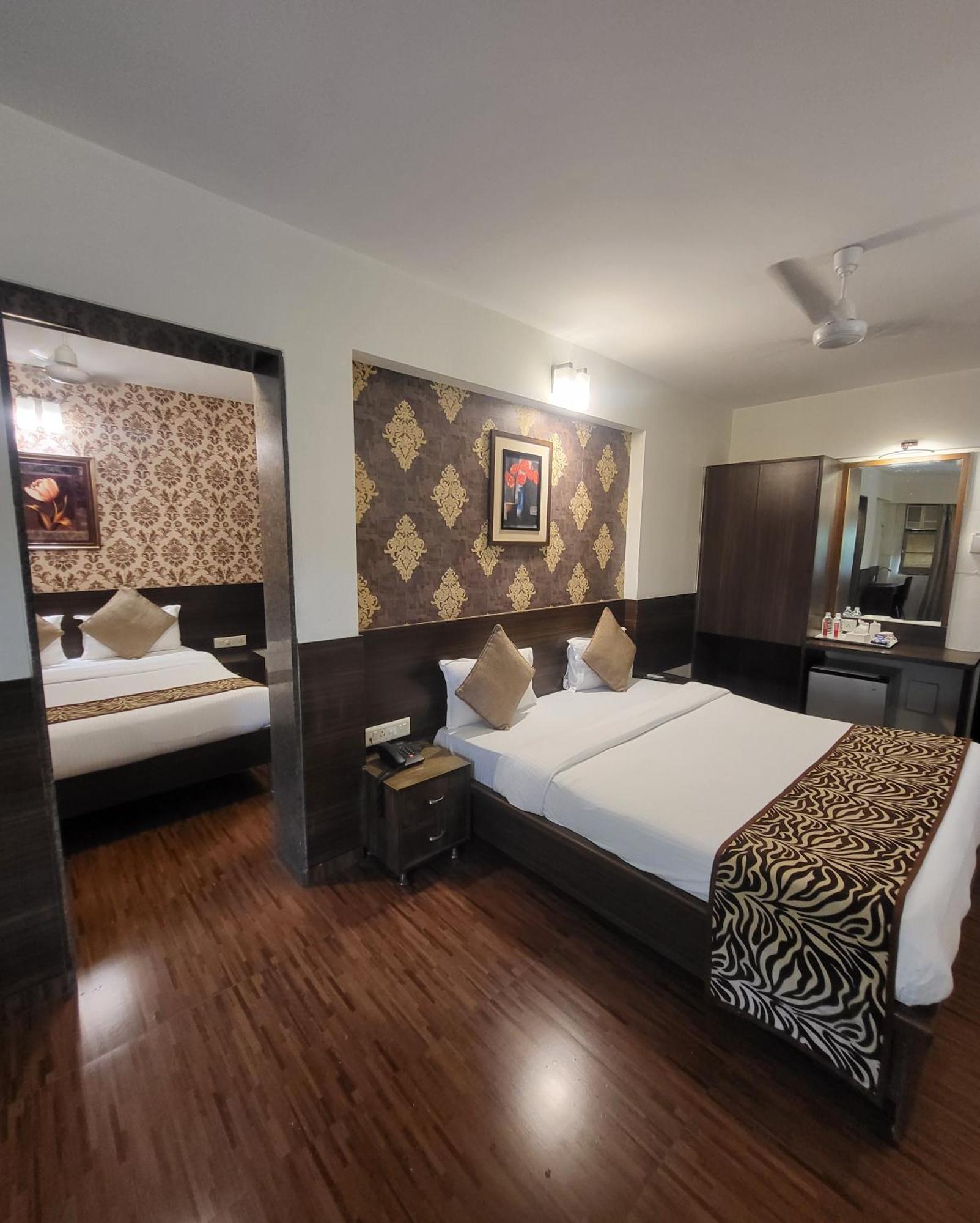 Hotel Maharana Inn Chembur Bombay Eksteriør billede