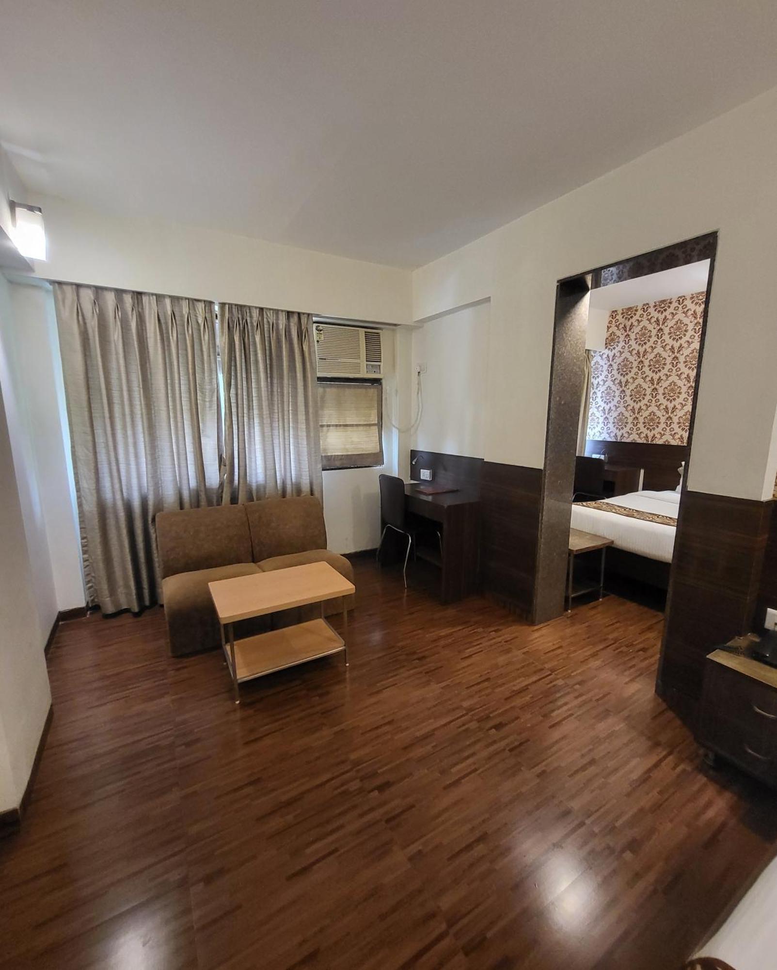 Hotel Maharana Inn Chembur Bombay Eksteriør billede