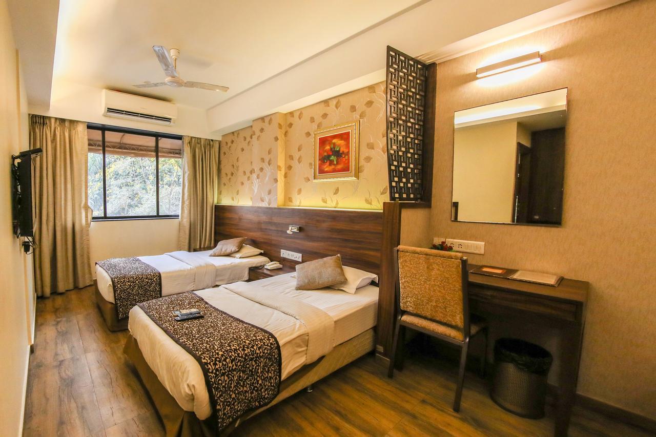 Hotel Maharana Inn Chembur Bombay Eksteriør billede